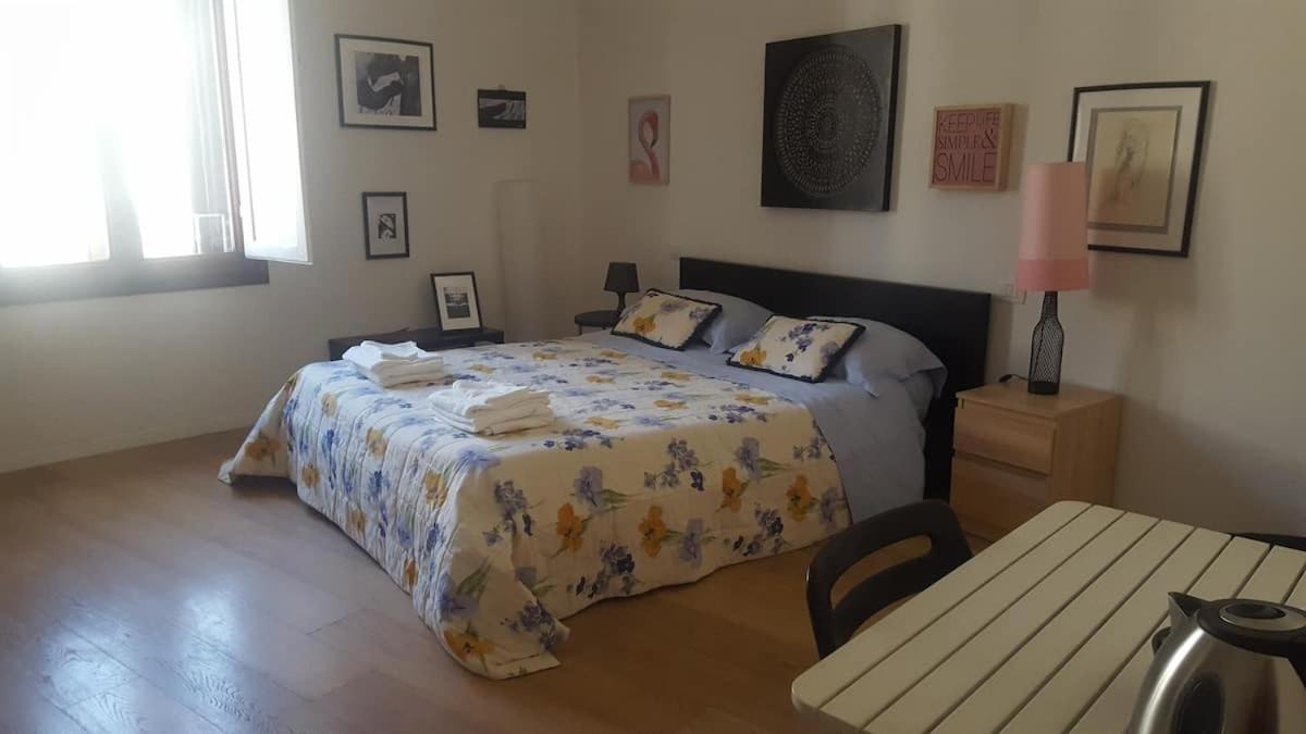 Chiara Room Firenze Eksteriør billede